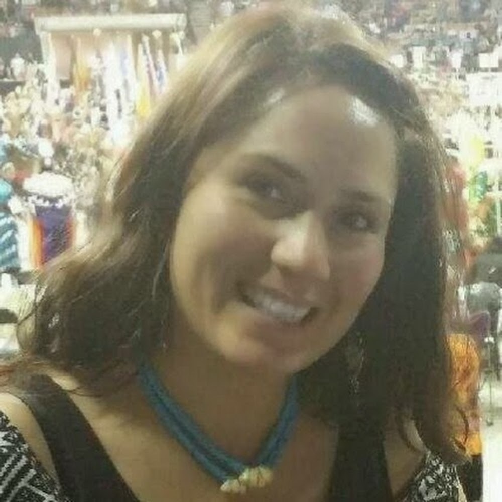 Meet your Posher, Antonia